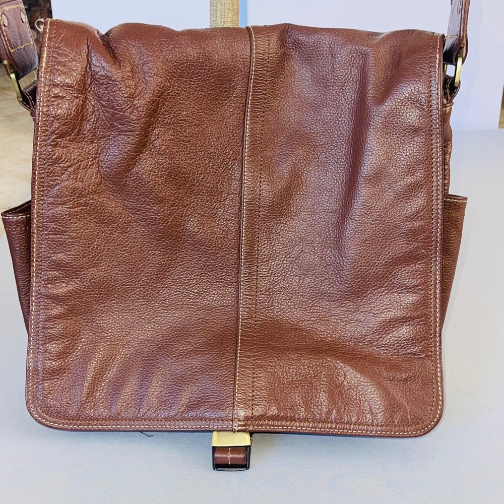 AmeriLeather Brown Pebble Leather Messenger Bag Crossbody Flap Satchel Purse